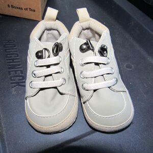 6-12mo Gray Baby Shoes Sneakers Booties Fabric Soles